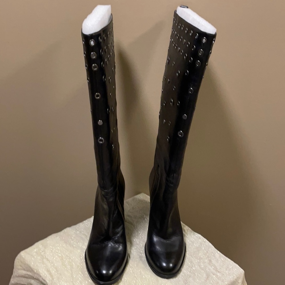 Pre-loved  gently worn Nine West Women’s black tall leather boot.